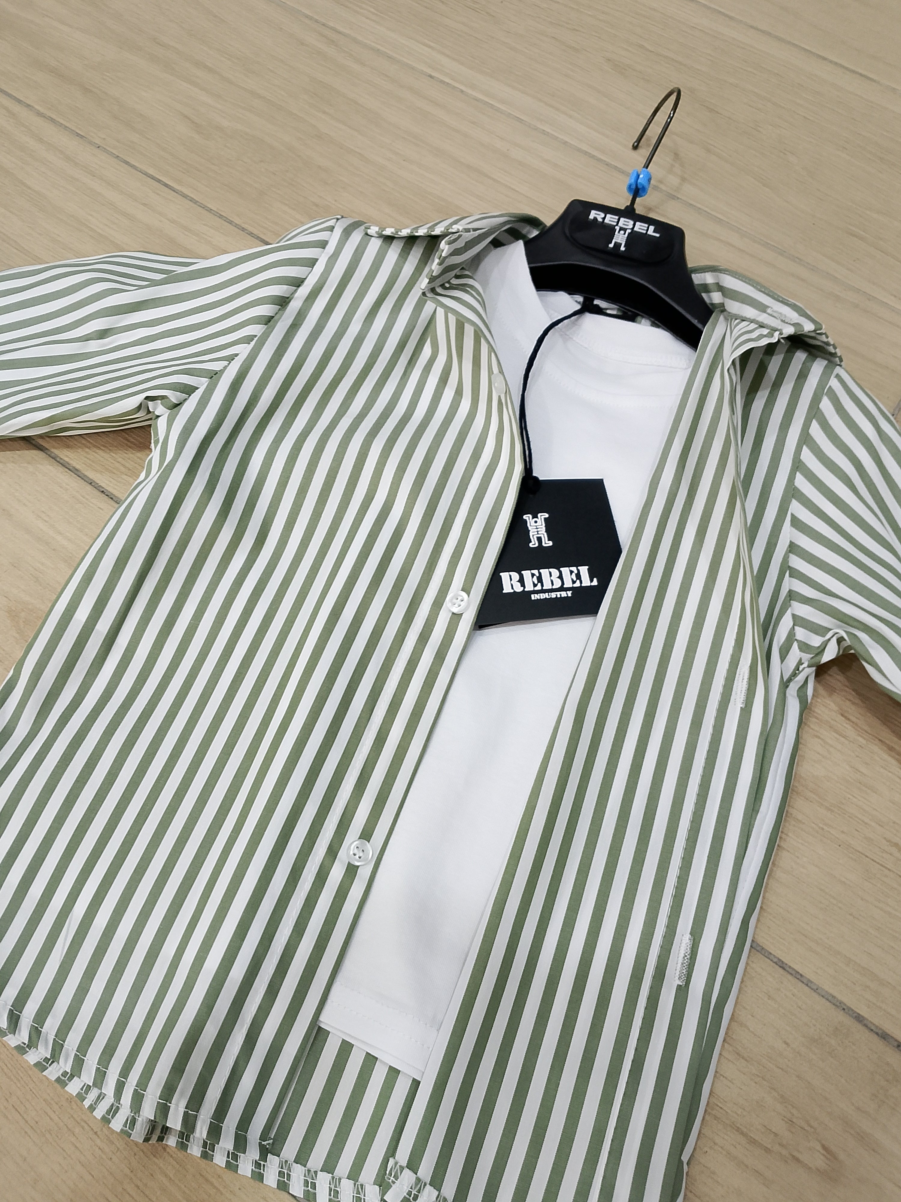 Set t-shirt + camicia